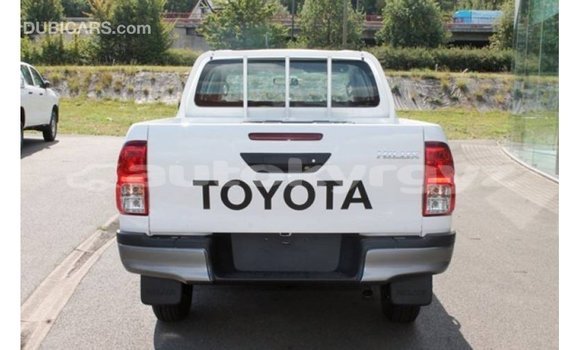 Buy Import Toyota Hilux White Car in Import - Dubai in Batken Buy Import Toyota Hilux White Car in Import - Dubai in Batken