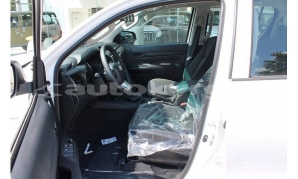 Buy Import Toyota Hilux White Car in Import - Dubai in Batken Buy Import Toyota Hilux White Car in Import - Dubai in Batken