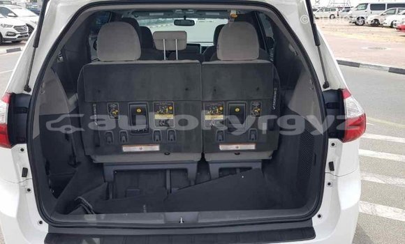 Buy Import Toyota Sienna White Car in Import - Dubai in Batken Buy Import Toyota Sienna White Car in Import - Dubai in Batken