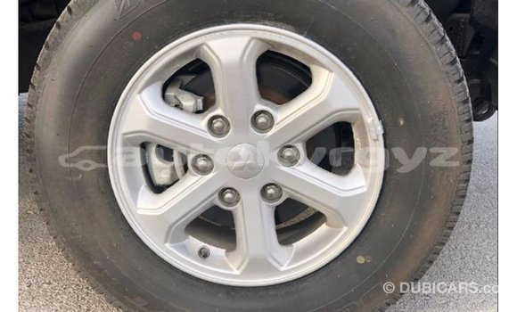 Buy Import Mitsubishi L200 Brown Car in Import - Dubai in Batken Buy Import Mitsubishi L200 Brown Car in Import - Dubai in Batken