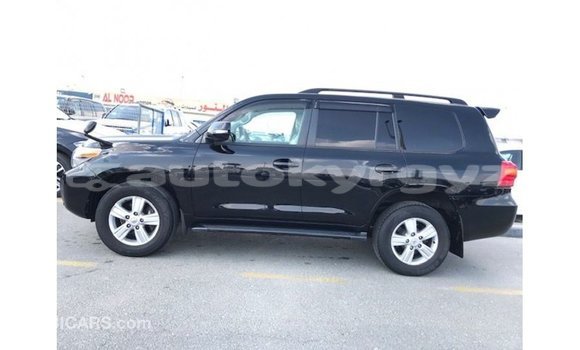 Buy Import Toyota Land Cruiser Black Car in Import - Dubai in Batken Buy Import Toyota Land Cruiser Black Car in Import - Dubai in Batken