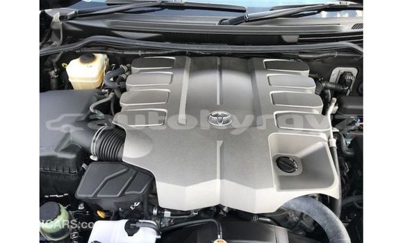 Buy Import Toyota Land Cruiser Black Car in Import - Dubai in Batken Buy Import Toyota Land Cruiser Black Car in Import - Dubai in Batken