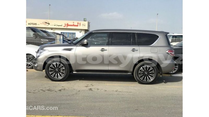 Big with watermark nissan patrol batken import dubai 3058
