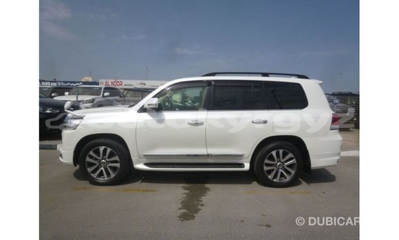 Buy Import Toyota Land Cruiser White Car in Import - Dubai in Batken Buy Import Toyota Land Cruiser White Car in Import - Dubai in Batken