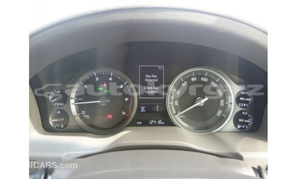 Buy Import Toyota Land Cruiser White Car in Import - Dubai in Batken Buy Import Toyota Land Cruiser White Car in Import - Dubai in Batken