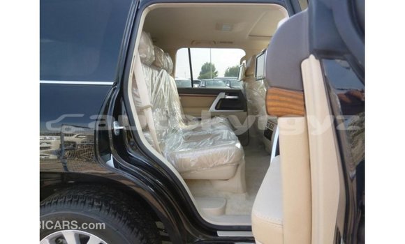 Buy Import Toyota Land Cruiser Black Car in Import - Dubai in Batken Buy Import Toyota Land Cruiser Black Car in Import - Dubai in Batken
