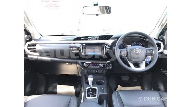 Big with watermark toyota hilux batken import dubai 3073