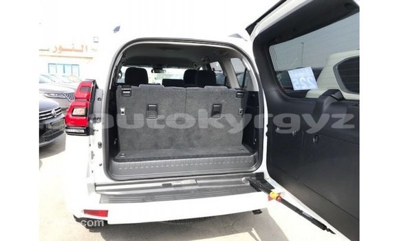 Buy Import Toyota Prado White Car in Import - Dubai in Batken Buy Import Toyota Prado White Car in Import - Dubai in Batken