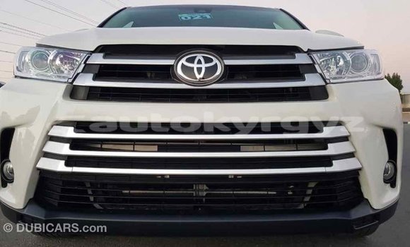 Buy Import Toyota Highlander White Car in Import - Dubai in Batken Buy Import Toyota Highlander White Car in Import - Dubai in Batken
