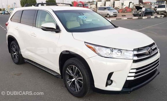 Buy Import Toyota Highlander White Car in Import - Dubai in Batken Buy Import Toyota Highlander White Car in Import - Dubai in Batken