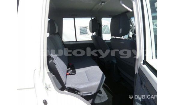Buy Import Toyota Land Cruiser White Car in Import - Dubai in Batken Buy Import Toyota Land Cruiser White Car in Import - Dubai in Batken