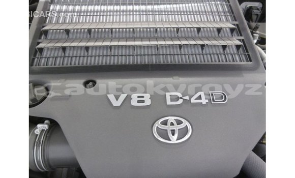 Buy Import Toyota Land Cruiser Black Car in Import - Dubai in Batken Buy Import Toyota Land Cruiser Black Car in Import - Dubai in Batken