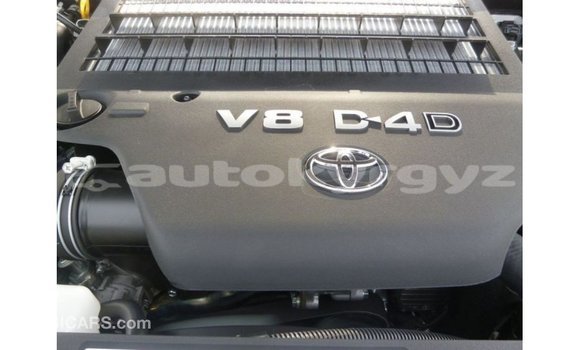 Buy Import Toyota Land Cruiser Blue Car in Import - Dubai in Batken Buy Import Toyota Land Cruiser Blue Car in Import - Dubai in Batken