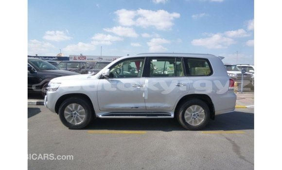 Buy Import Toyota Land Cruiser Other Car in Import - Dubai in Batken Buy Import Toyota Land Cruiser Other Car in Import - Dubai in Batken