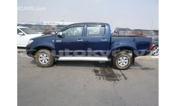 Buy Import Toyota Hilux Blue Car in Import - Dubai in Batken Buy Import Toyota Hilux Blue Car in Import - Dubai in Batken