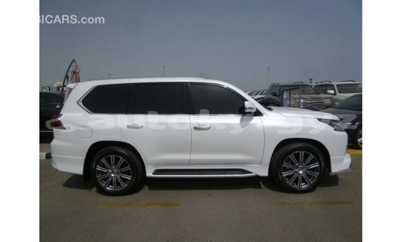 Buy Import Lexus LX White Car in Import - Dubai in Batken Buy Import Lexus LX White Car in Import - Dubai in Batken