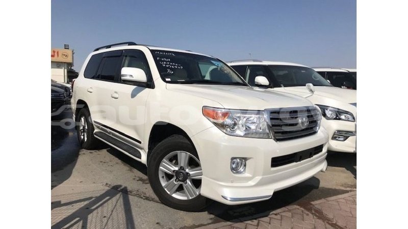 Big with watermark toyota land cruiser batken import dubai 3112
