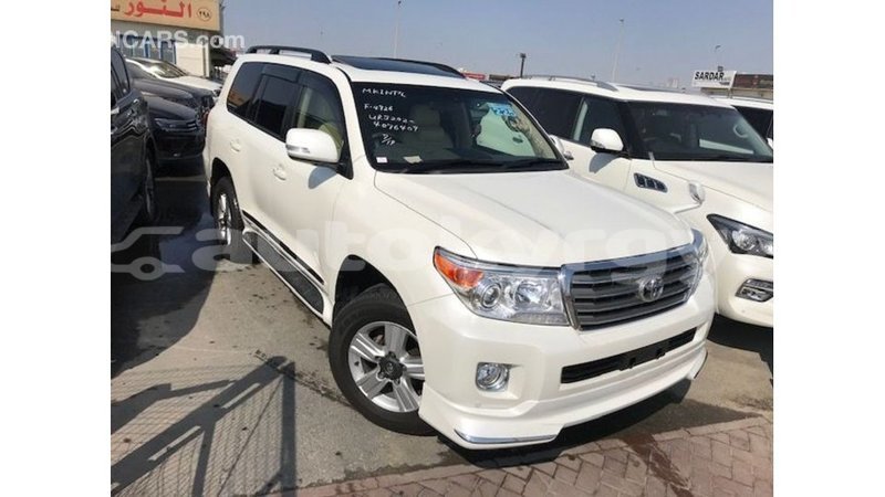 Big with watermark toyota land cruiser batken import dubai 3112