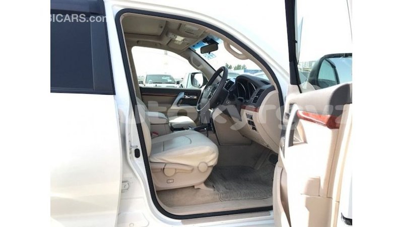 Big with watermark toyota land cruiser batken import dubai 3112