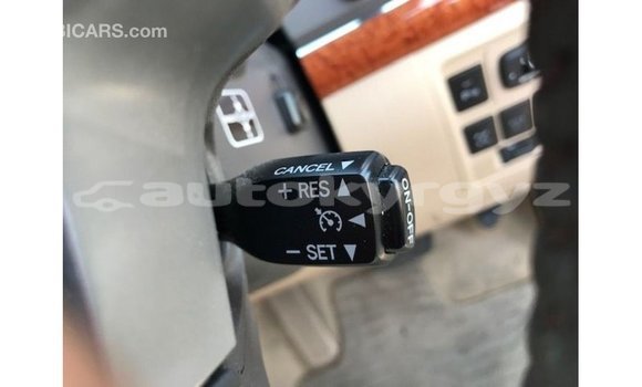 Buy Import Toyota Land Cruiser White Car in Import - Dubai in Batken Buy Import Toyota Land Cruiser White Car in Import - Dubai in Batken