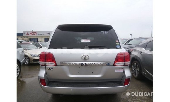 Buy Import Toyota Land Cruiser Other Car in Import - Dubai in Batken Buy Import Toyota Land Cruiser Other Car in Import - Dubai in Batken