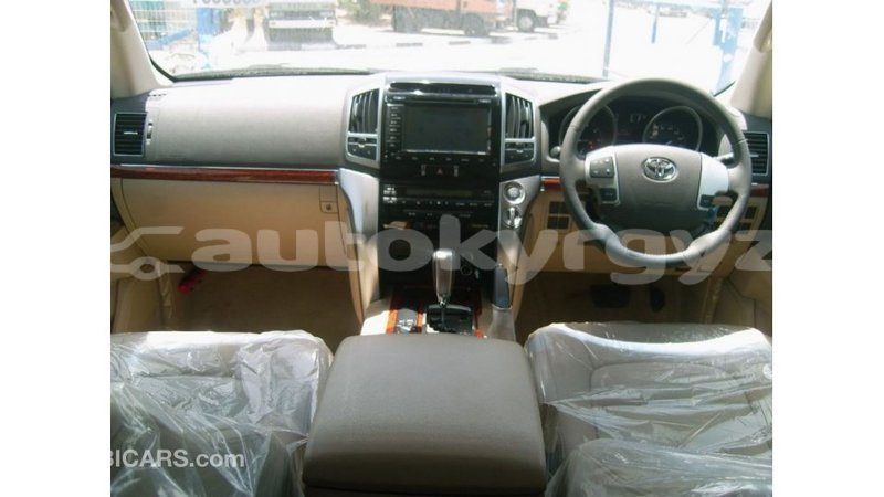 Big with watermark toyota land cruiser batken import dubai 3116