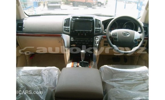 Buy Import Toyota Land Cruiser White Car in Import - Dubai in Batken Buy Import Toyota Land Cruiser White Car in Import - Dubai in Batken