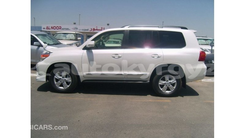 Big with watermark toyota land cruiser batken import dubai 3116