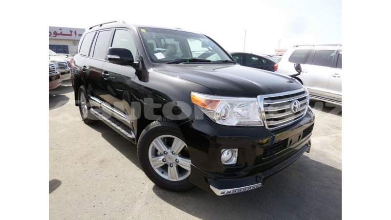 Big with watermark toyota land cruiser batken import dubai 3117