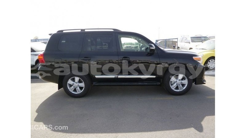 Big with watermark toyota land cruiser batken import dubai 3117