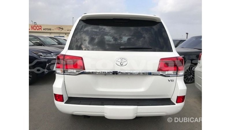 Big with watermark toyota land cruiser batken import dubai 3126