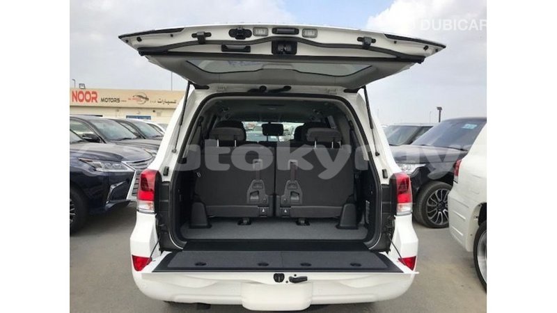 Big with watermark toyota land cruiser batken import dubai 3126