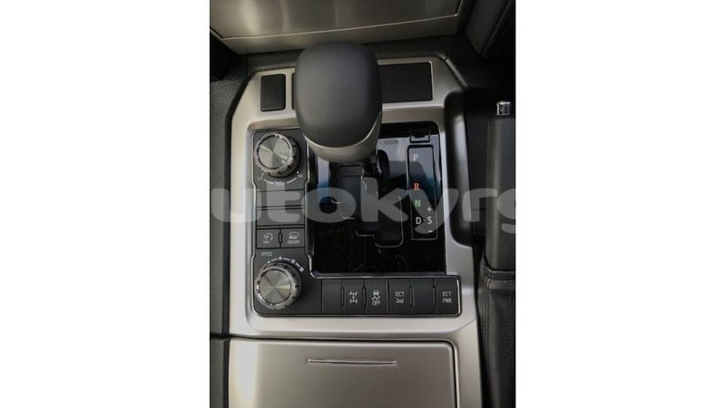 Big with watermark toyota land cruiser batken import dubai 3126