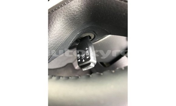 Buy Import Toyota Land Cruiser White Car in Import - Dubai in Batken Buy Import Toyota Land Cruiser White Car in Import - Dubai in Batken