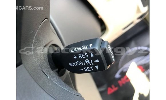 Buy Import Toyota Prado White Car in Import - Dubai in Batken Buy Import Toyota Prado White Car in Import - Dubai in Batken