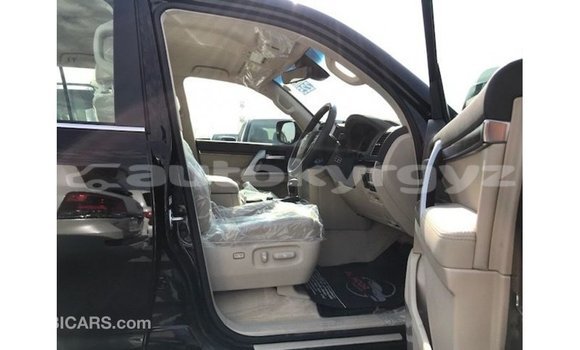 Buy Import Toyota Land Cruiser Black Car in Import - Dubai in Batken Buy Import Toyota Land Cruiser Black Car in Import - Dubai in Batken