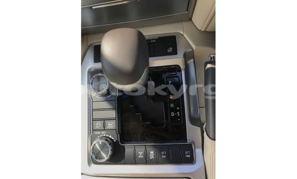 Buy Import Toyota Land Cruiser Black Car in Import - Dubai in Batken Buy Import Toyota Land Cruiser Black Car in Import - Dubai in Batken