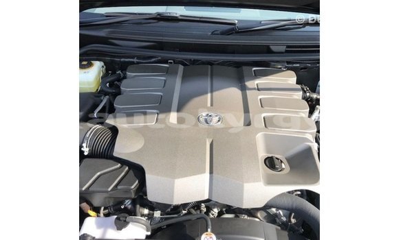 Buy Import Toyota Land Cruiser Black Car in Import - Dubai in Batken Buy Import Toyota Land Cruiser Black Car in Import - Dubai in Batken