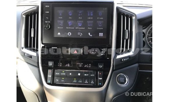 Buy Import Toyota Land Cruiser White Car in Import - Dubai in Batken Buy Import Toyota Land Cruiser White Car in Import - Dubai in Batken