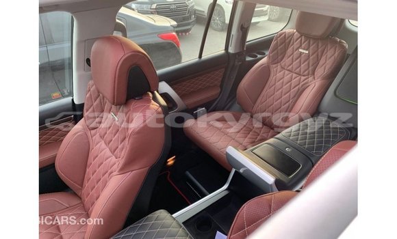 Buy Import Toyota Land Cruiser Black Car in Import - Dubai in Batken Buy Import Toyota Land Cruiser Black Car in Import - Dubai in Batken