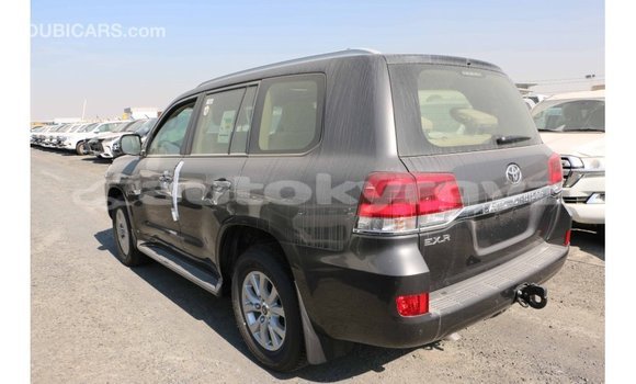 Buy Import Toyota Land Cruiser Black Car in Import - Dubai in Batken Buy Import Toyota Land Cruiser Black Car in Import - Dubai in Batken