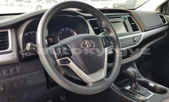 Buy Import Toyota Highlander Brown Car in Import - Dubai in Batken Buy Import Toyota Highlander Brown Car in Import - Dubai in Batken