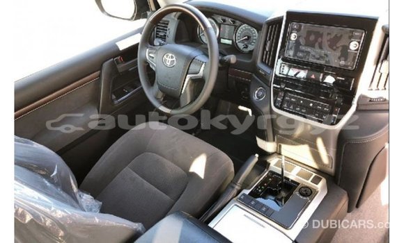Buy Import Toyota Land Cruiser Black Car in Import - Dubai in Batken Buy Import Toyota Land Cruiser Black Car in Import - Dubai in Batken