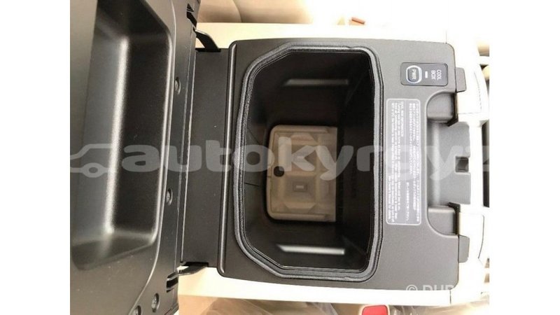 Big with watermark toyota land cruiser batken import dubai 3172