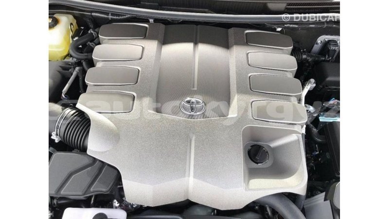 Big with watermark toyota land cruiser batken import dubai 3172