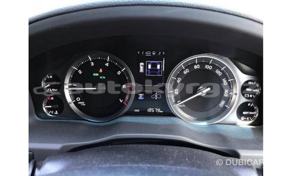 Buy Import Toyota Land Cruiser White Car in Import - Dubai in Batken Buy Import Toyota Land Cruiser White Car in Import - Dubai in Batken