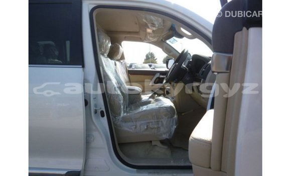 Buy Import Toyota Land Cruiser White Car in Import - Dubai in Batken Buy Import Toyota Land Cruiser White Car in Import - Dubai in Batken