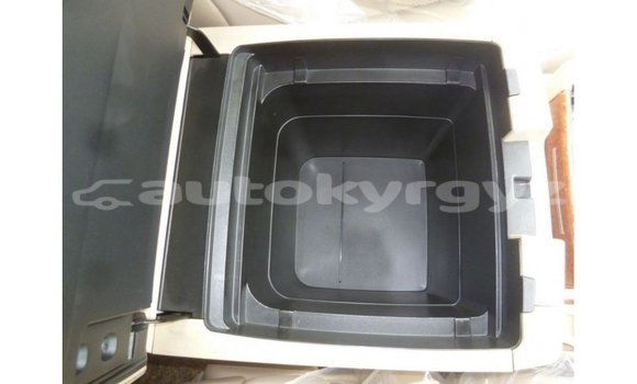 Buy Import Toyota Land Cruiser White Car in Import - Dubai in Batken Buy Import Toyota Land Cruiser White Car in Import - Dubai in Batken