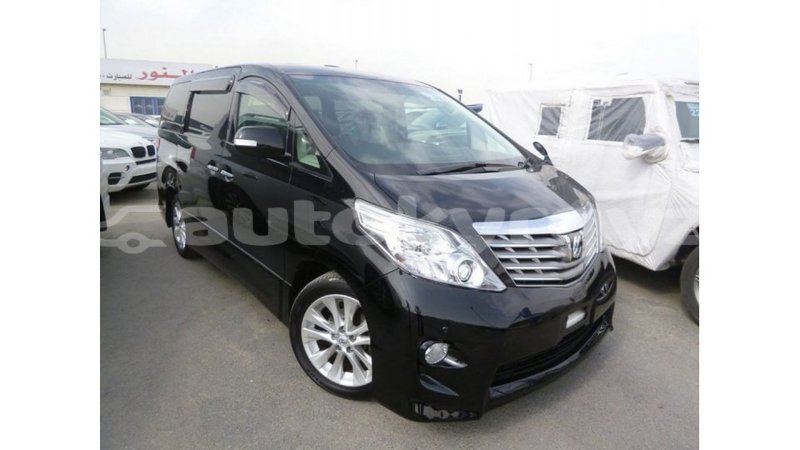 Big with watermark toyota alphard batken import dubai 3188