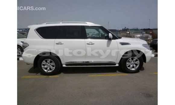 Buy Import Nissan Patrol White Car in Import - Dubai in Batken Buy Import Nissan Patrol White Car in Import - Dubai in Batken